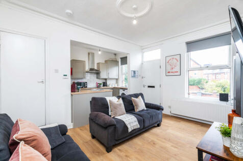 Beechwood View, Leeds photo 3
