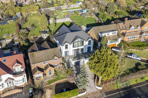 Hill View House, 2a Hillside Rd, SL7 3JY Drone (LO