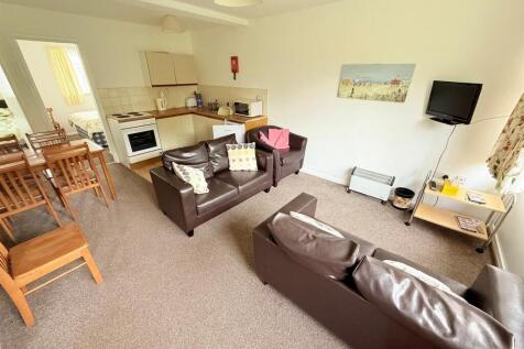 Kitchen/Living Room
