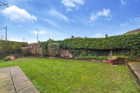 Presented by Nicoleta at EweMove Bexleyheath and D