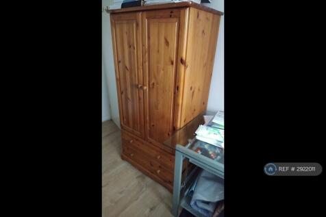 Star Lane, London, E16 photo 3