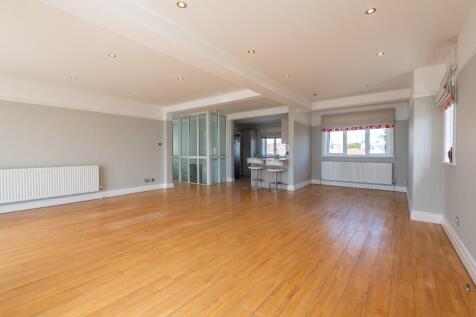Southbourne Overcliff  photo 5