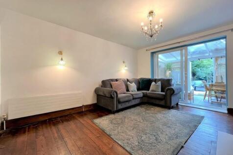 Waincliffe Avenue, Manchester photo 5