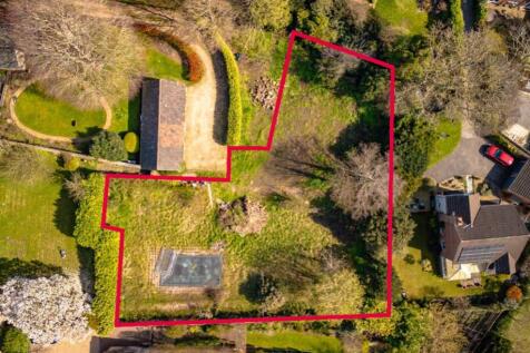 Plot and Boundary