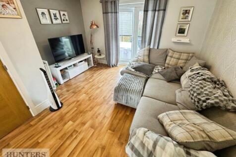 Open Plan Kitchen &amp; Lounge