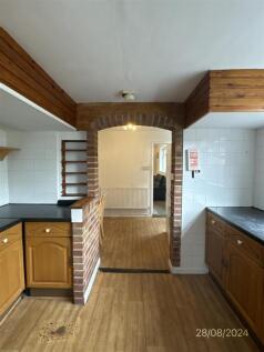 Mackintosh Place, Roath, Cardiff photo 3