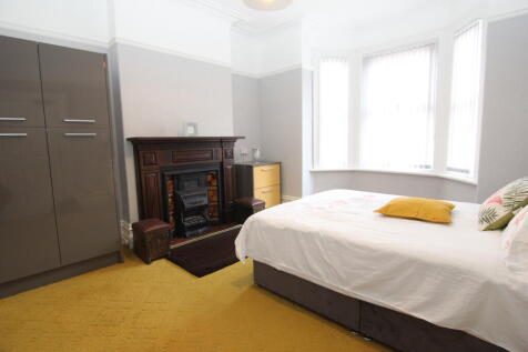 1 Bedroom House Share