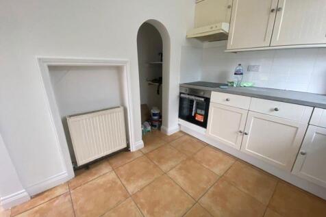 Stephenson Way, Corby photo 4