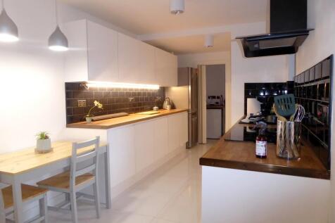 5-bed terraced on Saxony Road, Kensington, Liverpool, £3,185/mo