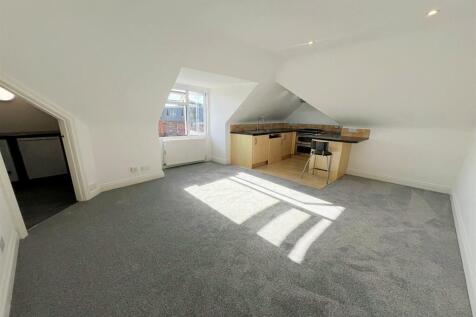 Living Room/Kitchen