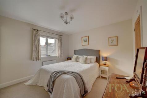 21 Wessex Grove (35)