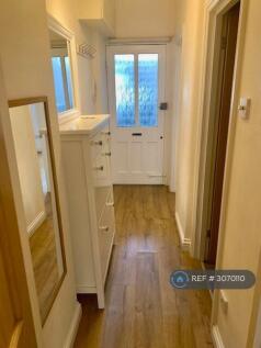Rare Private Garden Brook Green, London, W6 photo 5