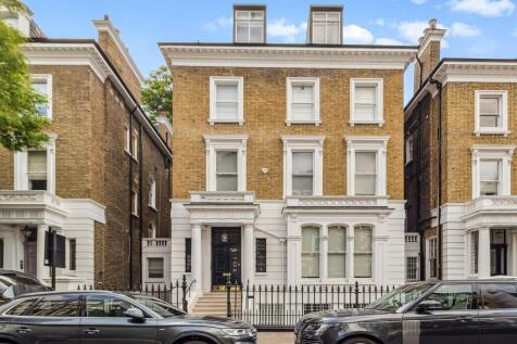 London, SW5 - property photo
