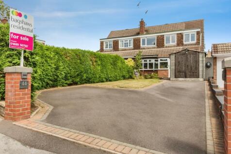 Entrance Porch: