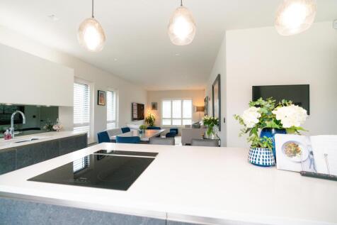 Open Plan Living Dining Kitchen