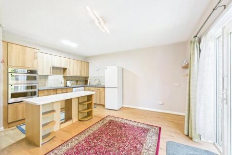 Kitchen/Reception