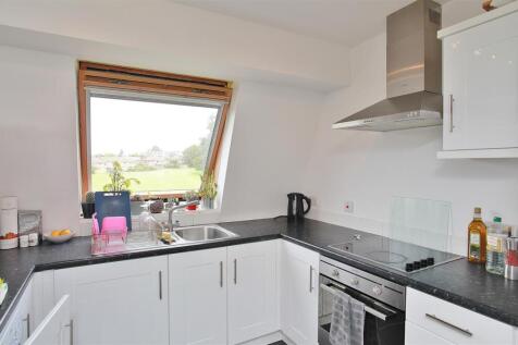 COWLEY, OXFORD EPC RATING C photo 4