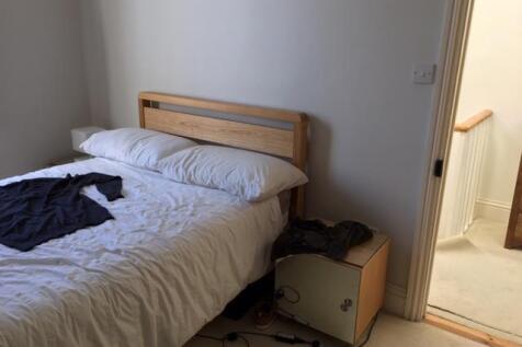 Bedroom.JPG