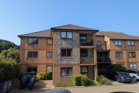Click to visit Rightmove listing