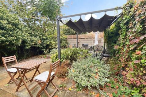 Victoria Terrace, Ealing Green, London, W5 photo 5