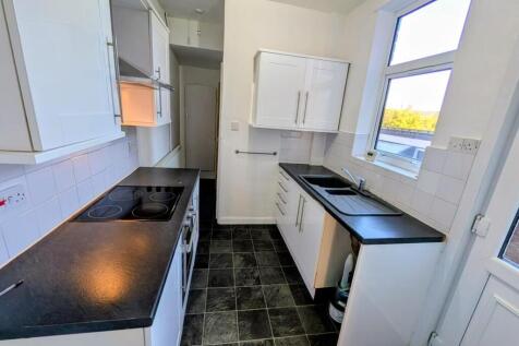 South Street North, New Whittington, Chesterfield photo 4