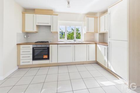 Kitchen/Reception Space