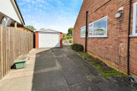 Driveway &amp; Garage