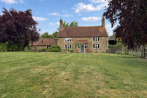 Laburnum Cottage front.png