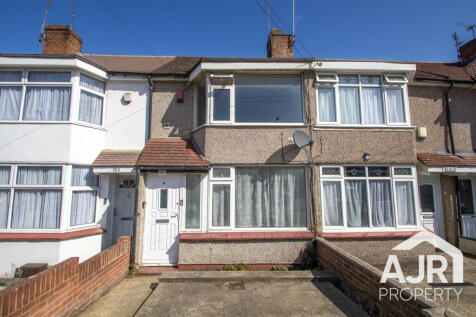 2 bed terraced house to rent Parkside Avenue, Bex