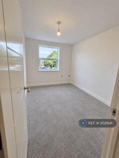 Market Street, Wymondham, NR18 photo 3