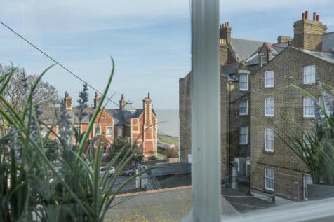 flat65albertroad10.jpg