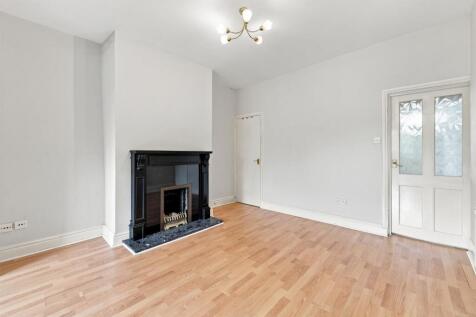 Shrigley Road, Bollington, Macclesfield, Cheshire, SK10 5QU photo 4