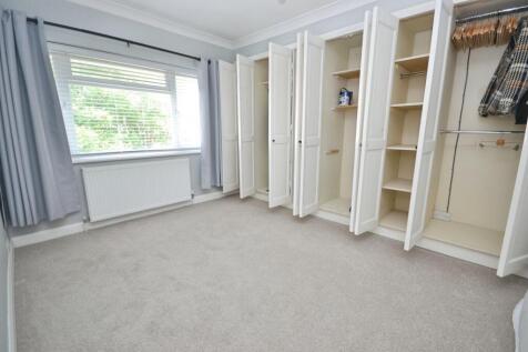 Shirley Close, Worthing, BN14 photo 4