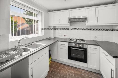 Whinchat Avenue, Newton-Le-Willows, WA12 photo 3