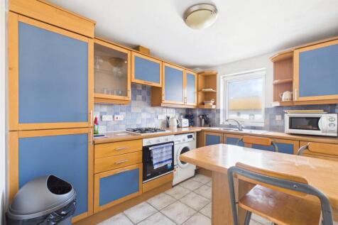 Kitchen Flat To Rent