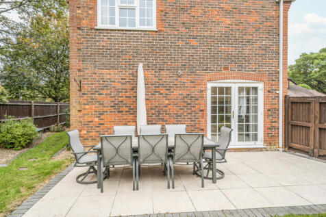 1365652-32-68ee78...