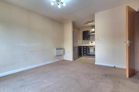 Lounge/Kitchen