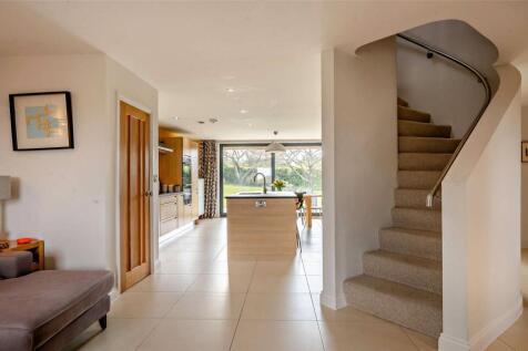 Staircase/Hallway