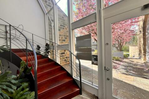 Office to rent Image 10