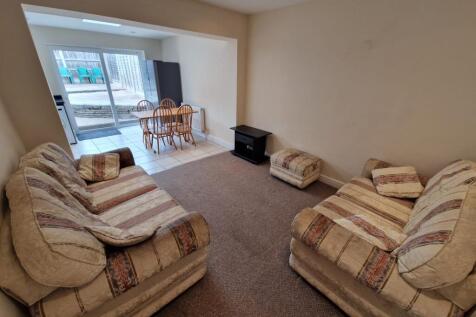 24 The Close, Leamington Spa photo 5