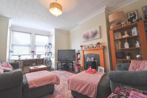 Living room.jpg