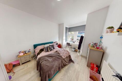 Raven Road, Hyde Park, Leeds LS6 1DA photo 3