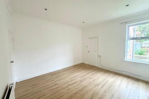 Cranmer Street, Long Eaton, NG10 photo 3