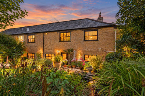 rightmove_twilight_exterior_high_quality