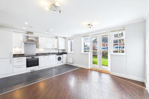 Kitchen/ Living Area