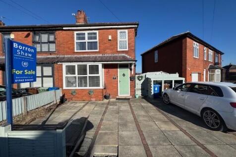 3 bed semi-detached house for sale Prescott Lane,