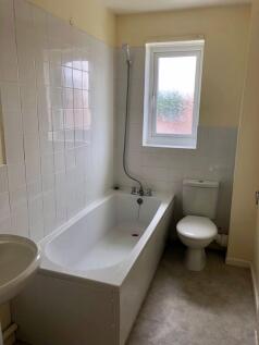 Asquith Close, Hereford photo 4