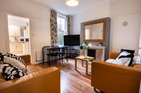 40_St_Martins_Road_C