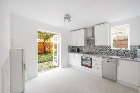 Wycliffe Road, London, SW19 photo 3