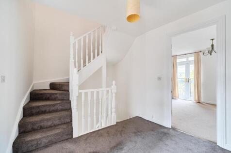 Davidson Frost-Wellings, DFW, Lady Aylesford Avenu